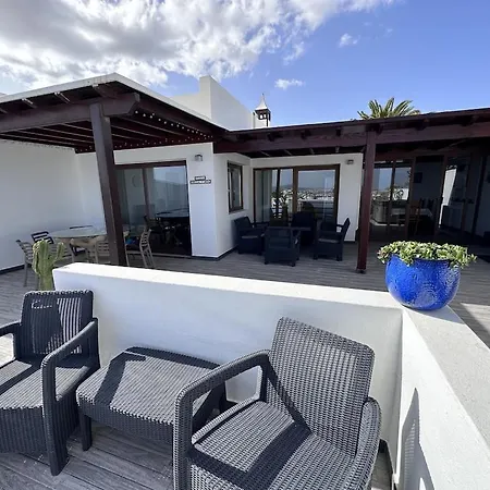 Bella Vista Playa Blanca